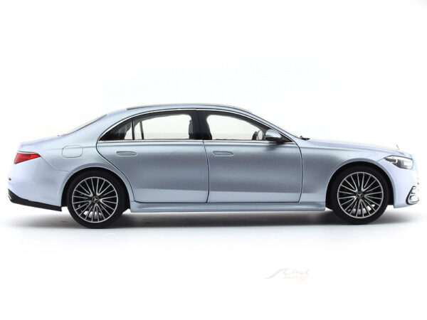 1:18 Mercedes Benz S Class W223 - Norev - Image 2