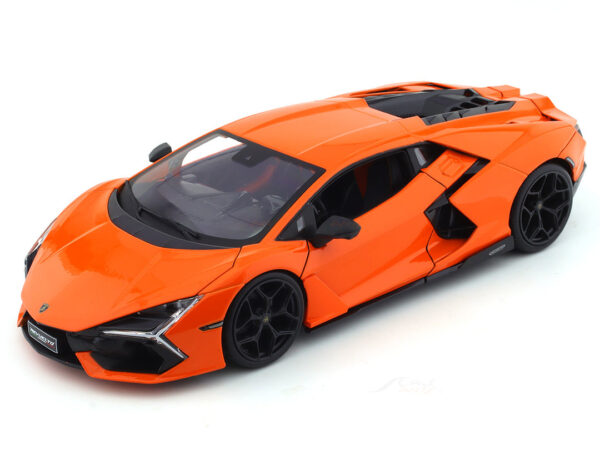 1:18 Lamborghini Revuelto - Maisto
