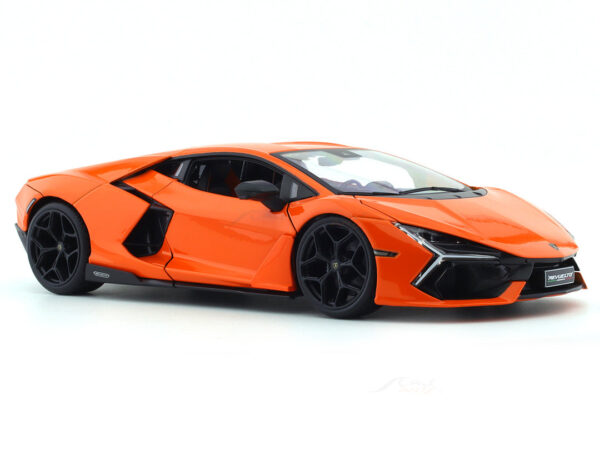 1:18 Lamborghini Revuelto - Maisto - Image 2