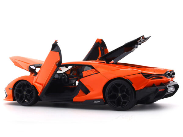 1:18 Lamborghini Revuelto - Maisto - Image 3
