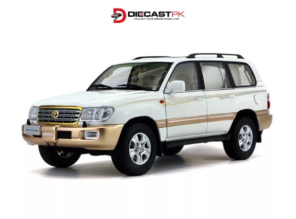 1:18 Toyota Land Cruiser Cygnus - Paudi