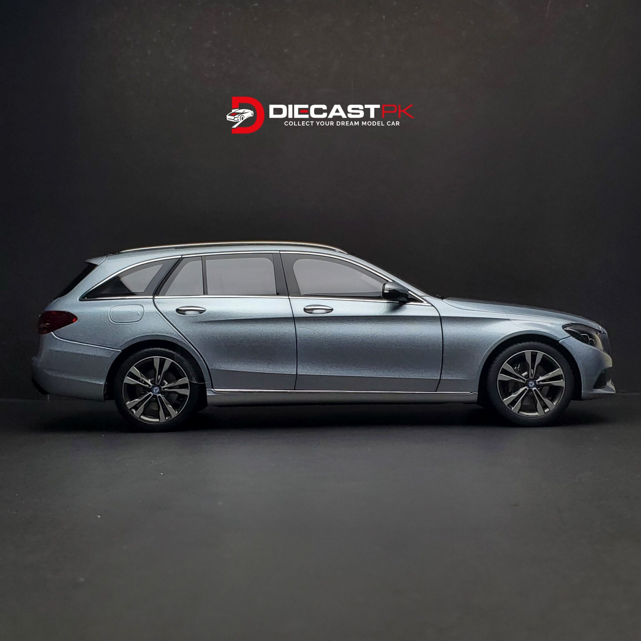 1:18 Mercedes C-Class 2014 | Norev - Image 2