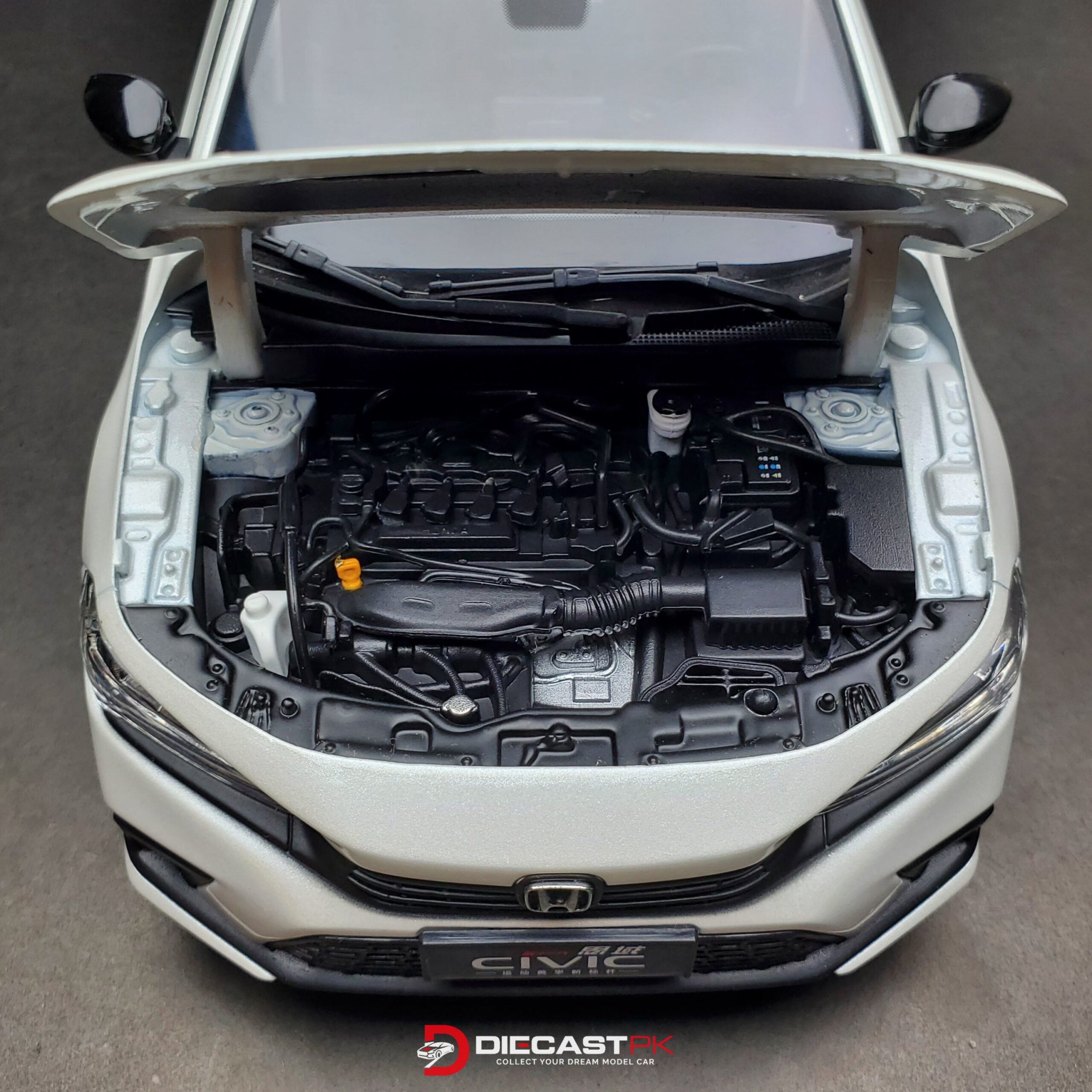 1:18 Honda Civic 11th Gen | Dealer Edition (Honda) - Image 10