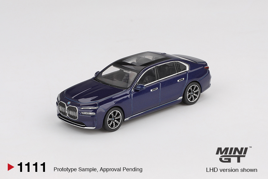 1:64 BMW i7 xDrive60 Tanzanite Blue Metallic | MINIGT #1111 - Image 2